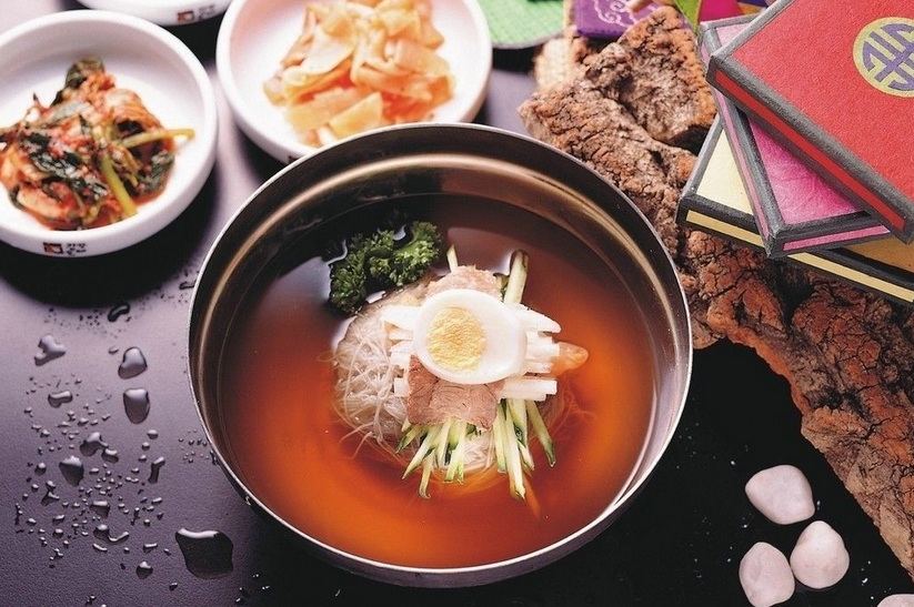 未來(lái)餐飲業(yè)的發(fā)展定位如何做呢？